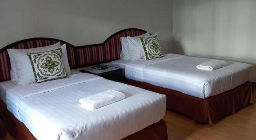 Town In Town Gardent Resort Banguecoque Exterior foto